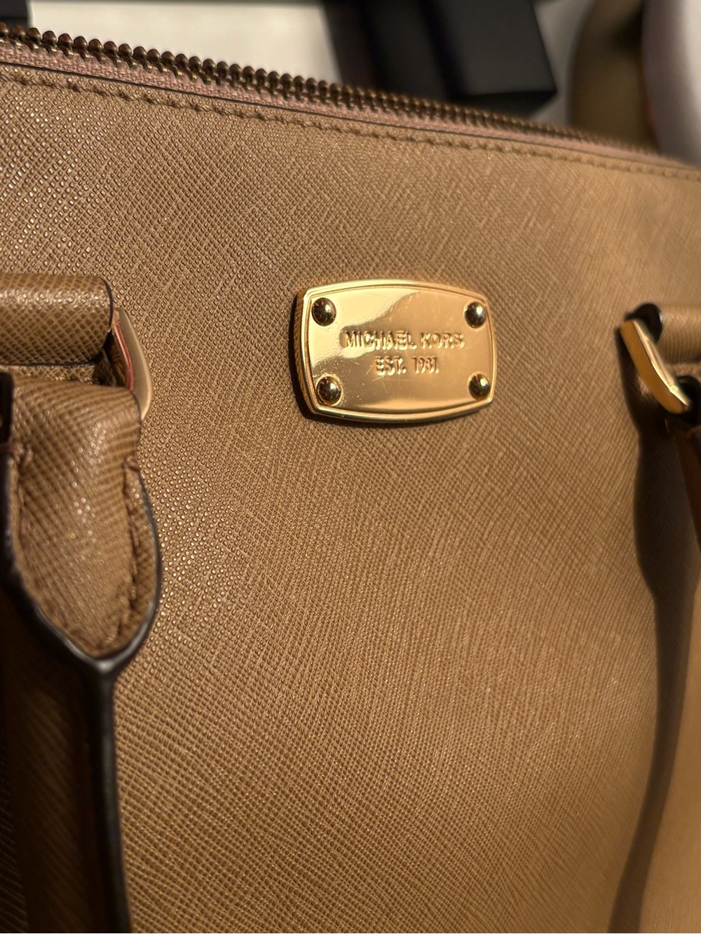 Michael Kors Taupe/ Brown Purse with Gold Hardware - Picture 5 of 8
